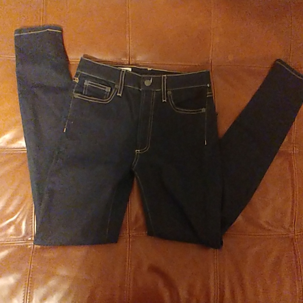 Gap High Rise Skinny Jean